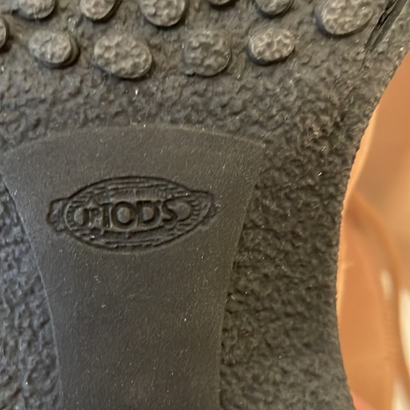 Tod’s low ankle boot - Picture 10 of 10